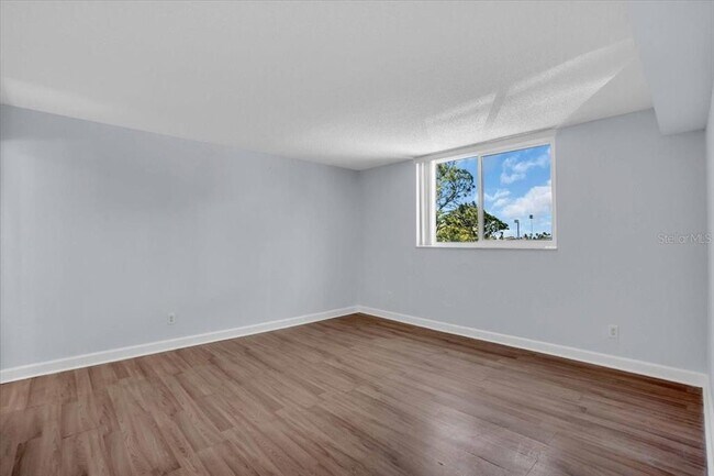 Building Photo - 2755 Coconut Bay Ln