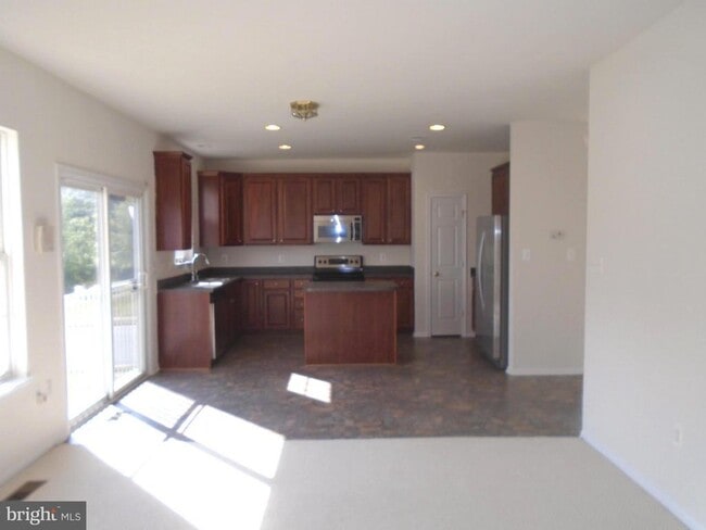 Building Photo - 89 Hayes St