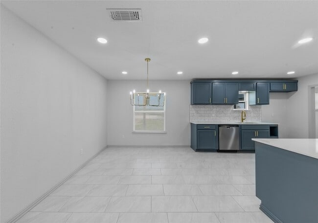 Building Photo - 3137 FM200