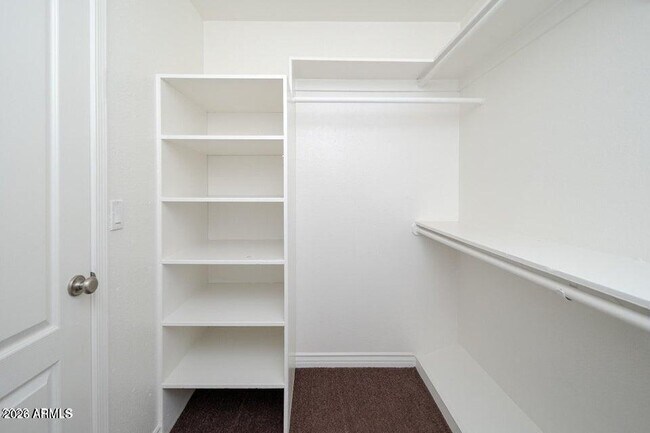 Building Photo - 3420 W Danbury Dr