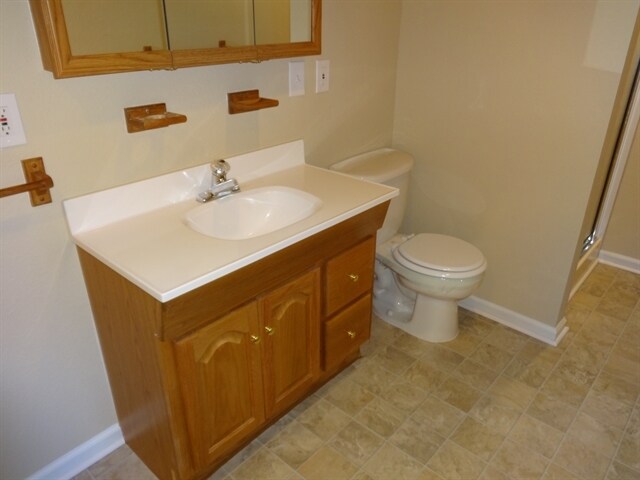 Building Photo - 4057 S Kirk Ct