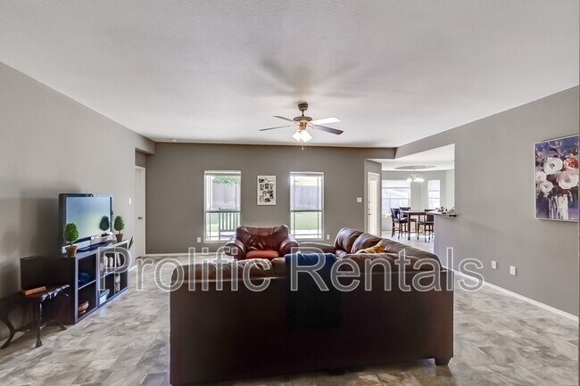 Building Photo - 5102 Screaming Eagle Cir