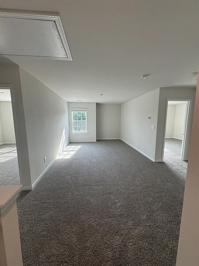 Building Photo - Brand New 4BR/2.5BA Single Family Home