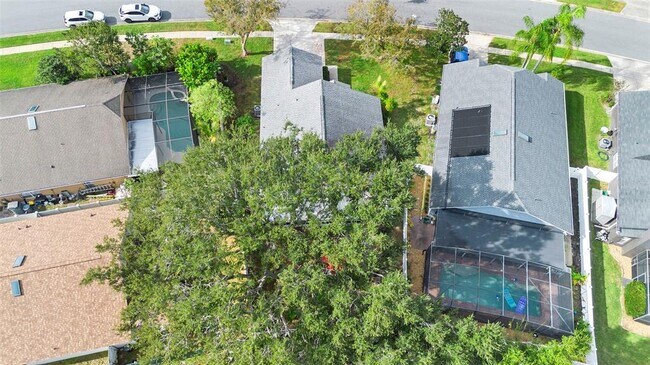 Building Photo - 707 Brightview Dr