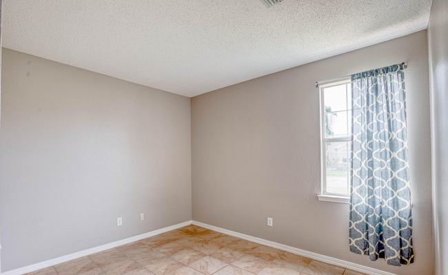 Building Photo - Welcome to Summerwood