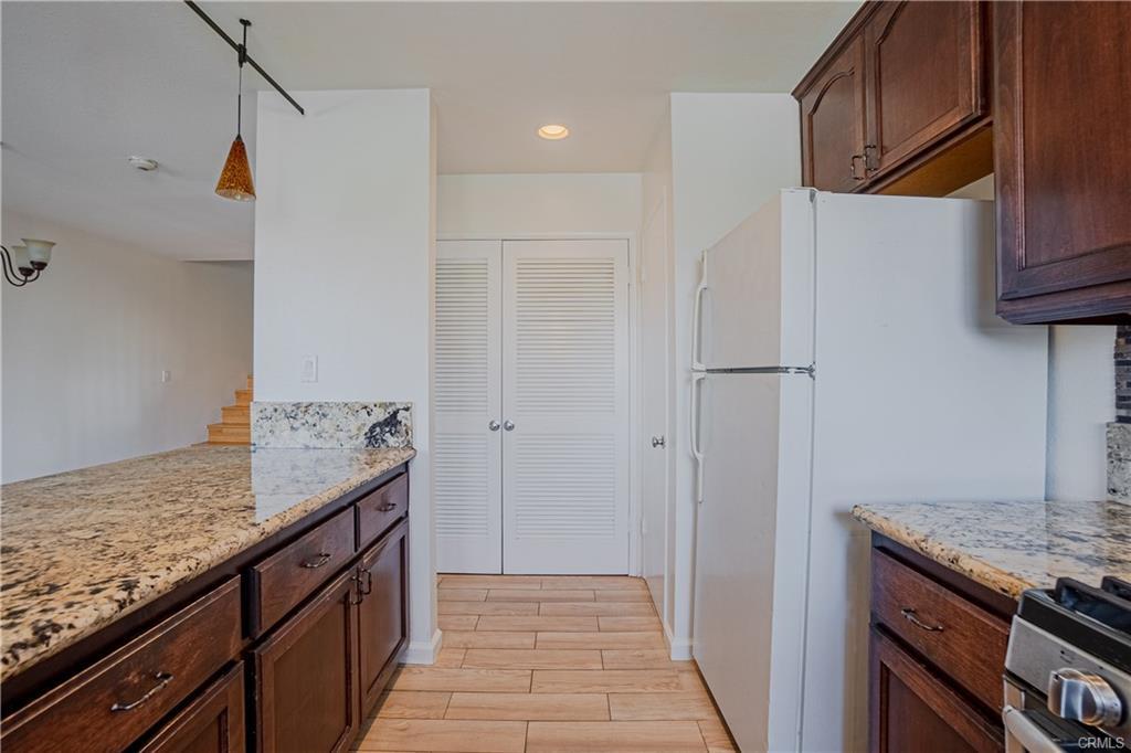 Building Photo - 2522 Voorhees Ave