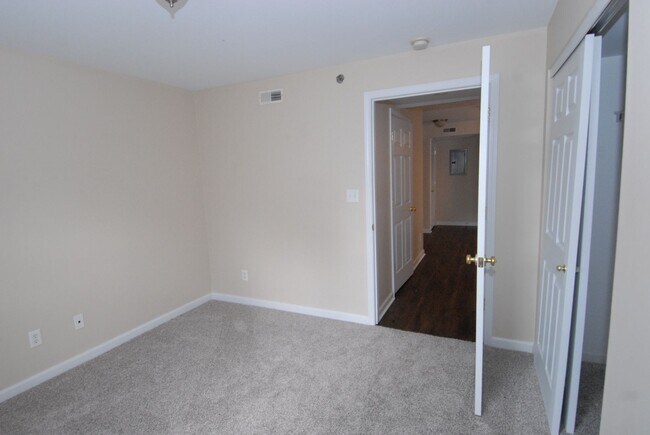 Building Photo - O'Fallon/Wentzville/Lake St Louis Area