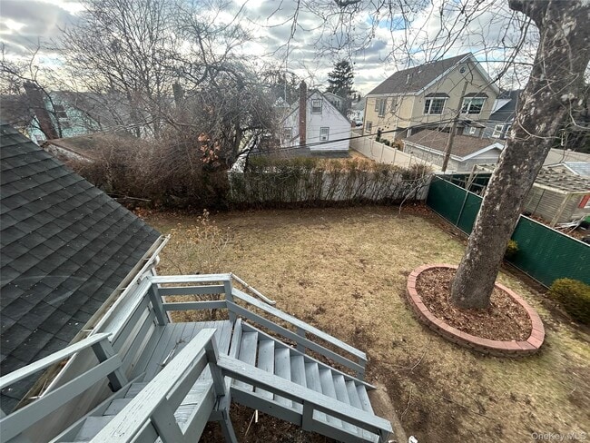 Building Photo - 76-36 265th St