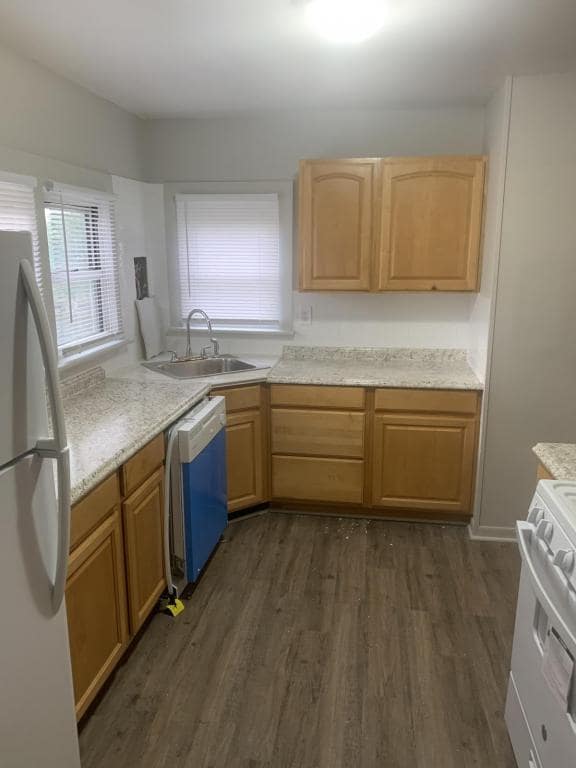 Building Photo - 217 S Arrington Dr