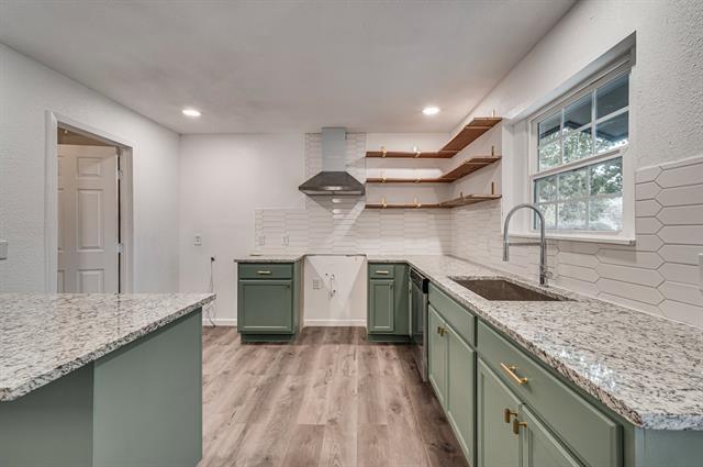 Building Photo - 2110 Aggie Dr