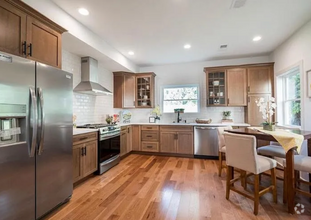 Building Photo - Luxury 2-Bedroom, 1.5-Bath Home in West Ch...