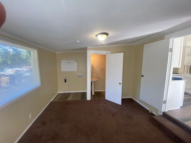 Building Photo - **UPCOMING**3 Bedroom / 2.5 Bathroom Home for Rent in East Columbus, GA***