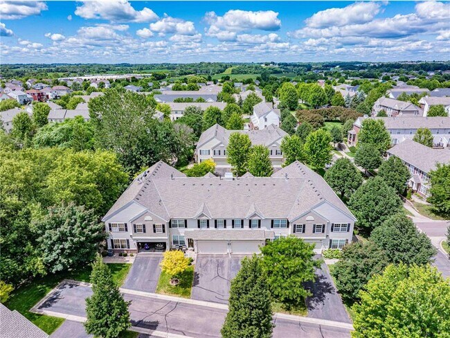 Building Photo - 875 Braunworth Ct