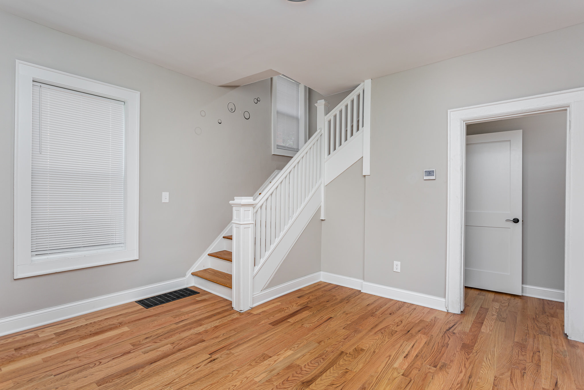 Building Photo - 338 Chittenden Ave
