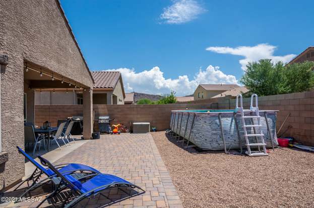 Building Photo - 9017 W Rolling Springs Dr