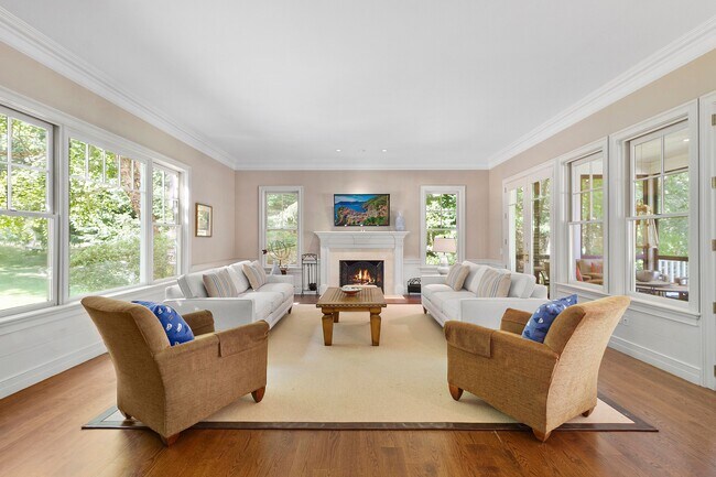 Building Photo - 142 Bull Path