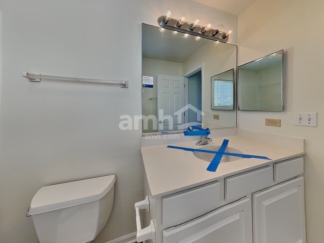 Building Photo - 34233 N Wineberry Ln