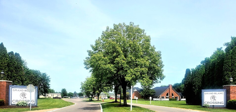 Building Photo - 332 Fox Chase Blvd