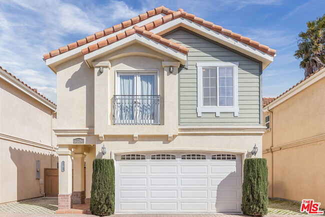 Primary Photo - 13743 Cordary Ave