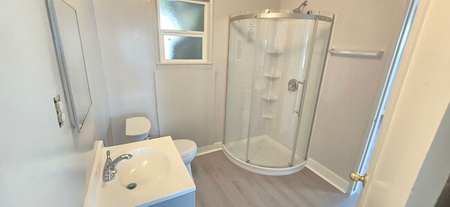 Building Photo - 13109 Barlin Ave