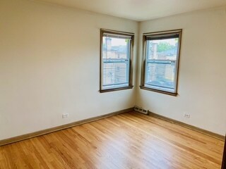 Building Photo - 4925 Greenwood St