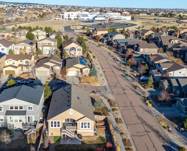 Building Photo - Cordera Home within walking to D20 Schools...