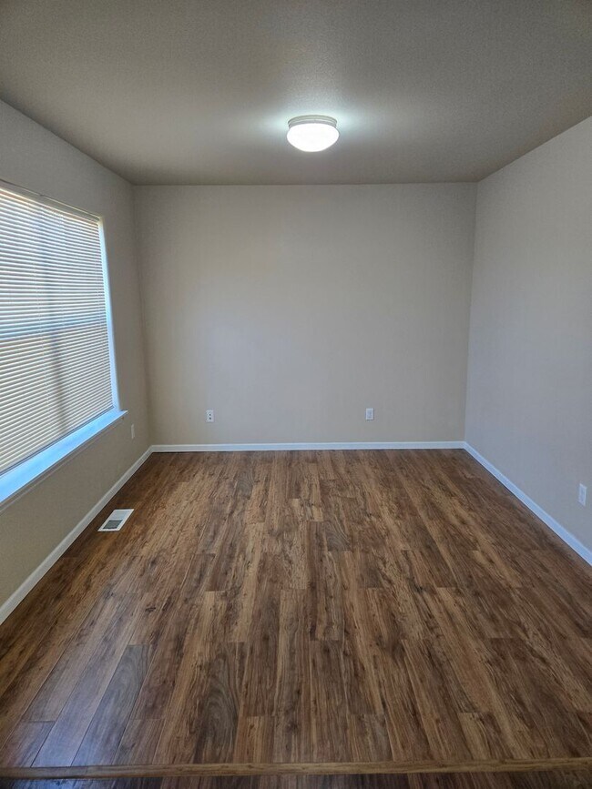 Building Photo - STATUS: HOLD- |R16| $2450