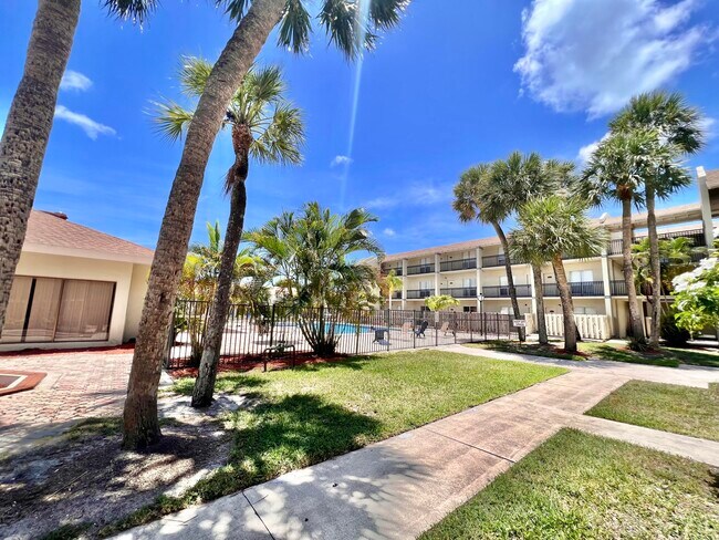 Building Photo - 1500 N Congress Ave