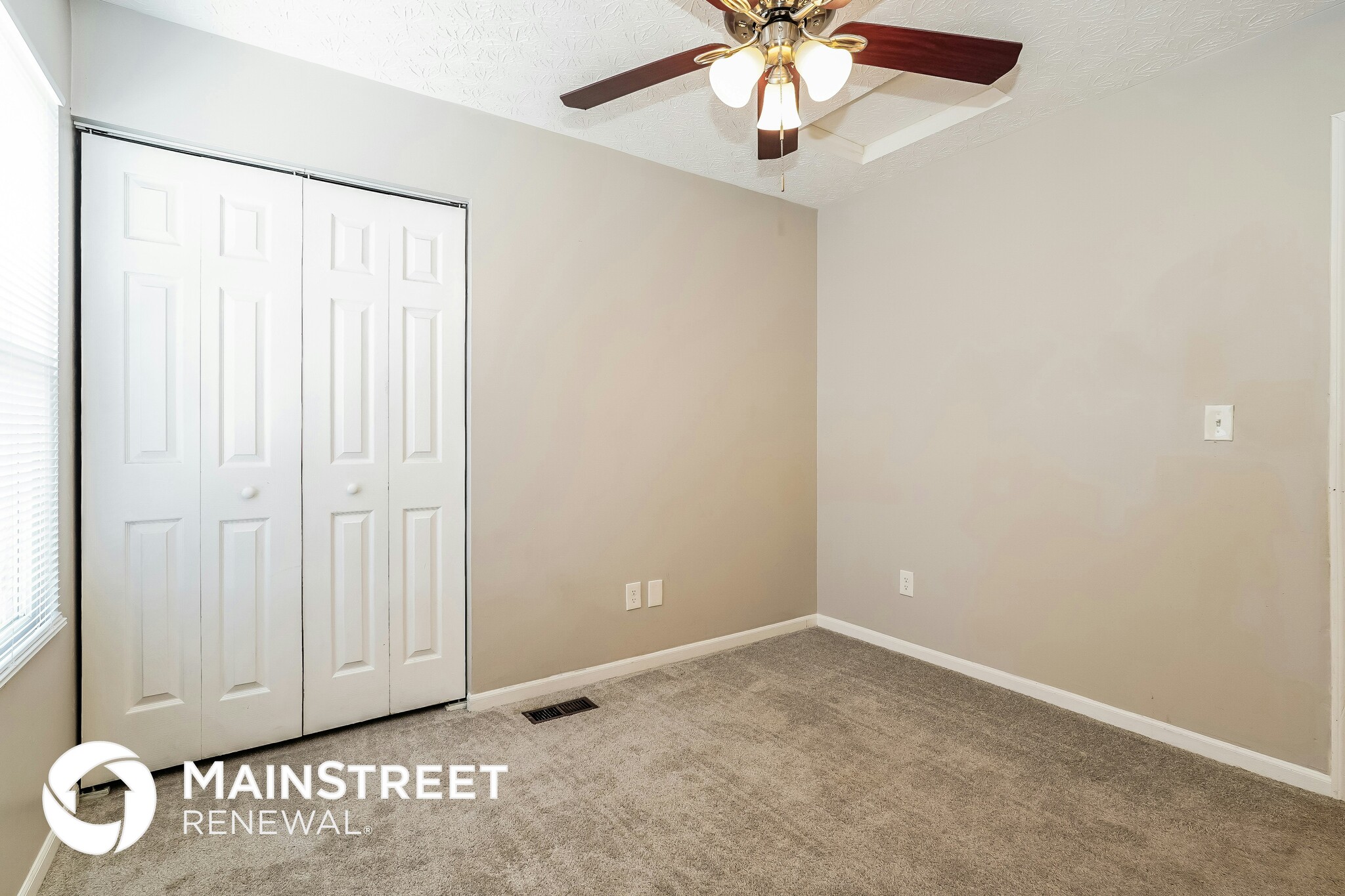 Building Photo - 3611 Bill of Rights Square