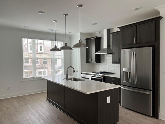 Building Photo - 1651 Wellborn Walk