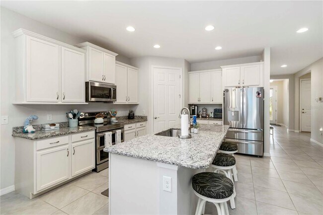 Building Photo - 20765 Swallowtail Ct