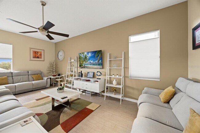Building Photo - 324 Bonville Dr