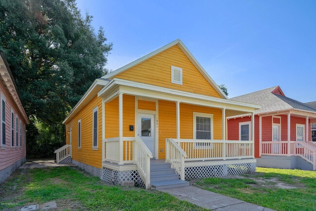 Building Photo - 1941 Redell St