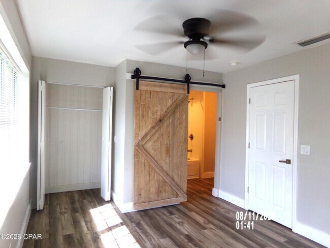 Building Photo - 6530 Dahlia Dr