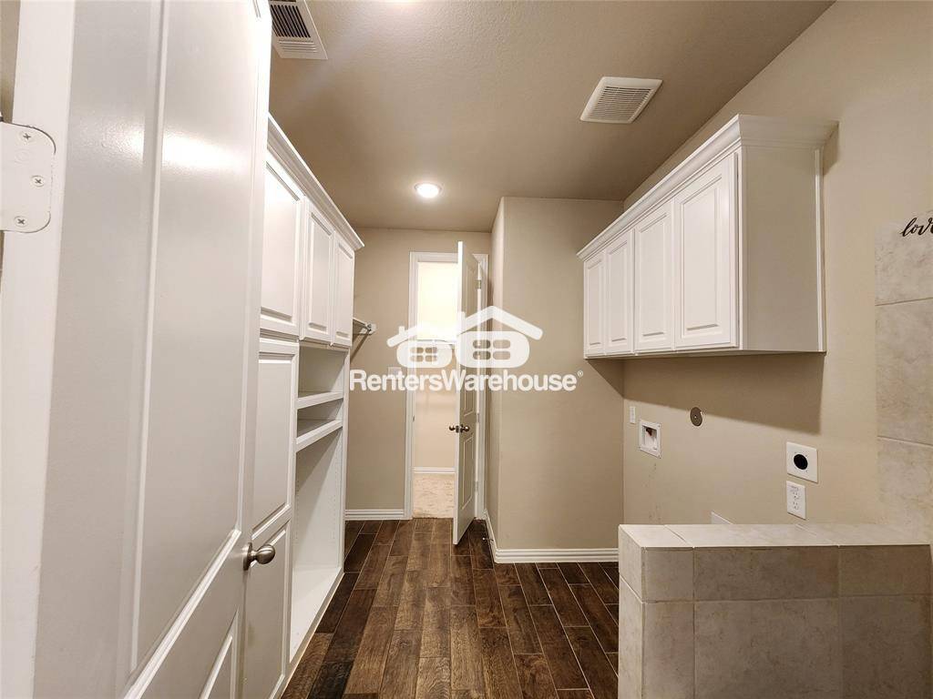 Building Photo - 23202 Brookdale Bay Ln