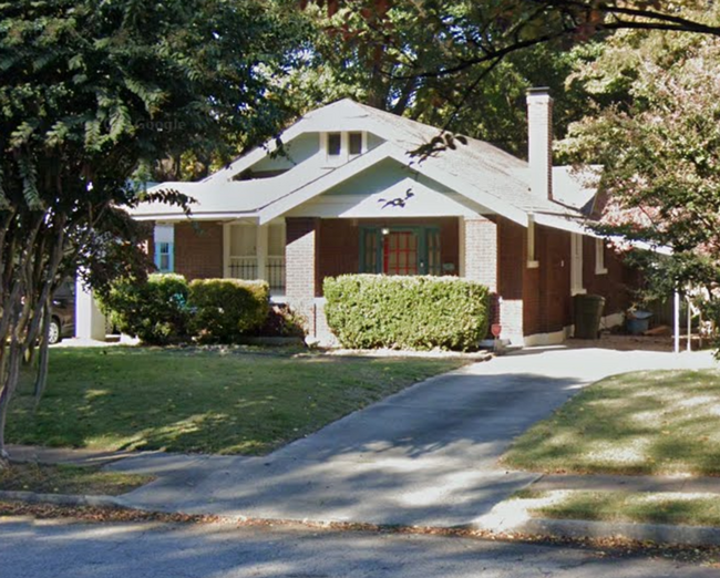 Primary Photo - Charming Midtown House