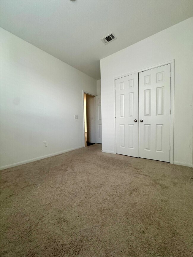 Building Photo - 10647 Cashew Run Ln