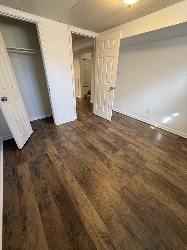 Building Photo - 4713 Diana Dr