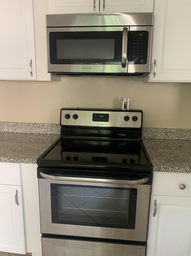 Building Photo - 265 S 1135 W