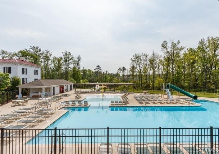 Building Photo - 8013 Rutland Village Dr