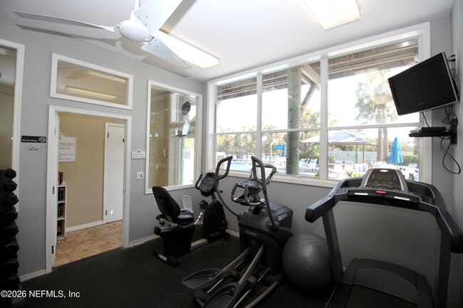 Building Photo - 216 Salt Grass Ct