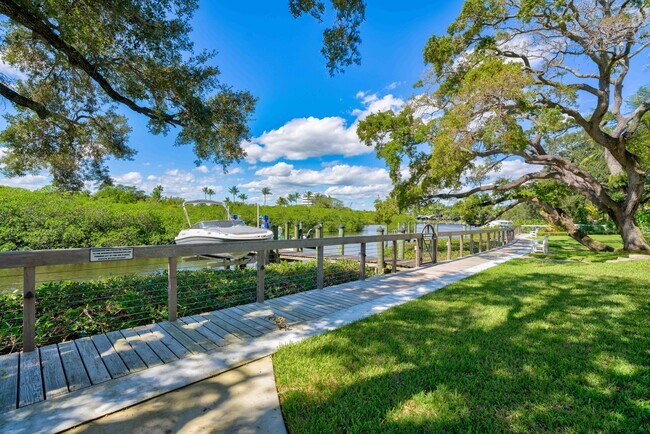 Building Photo - 412 Inlet Waters Cir