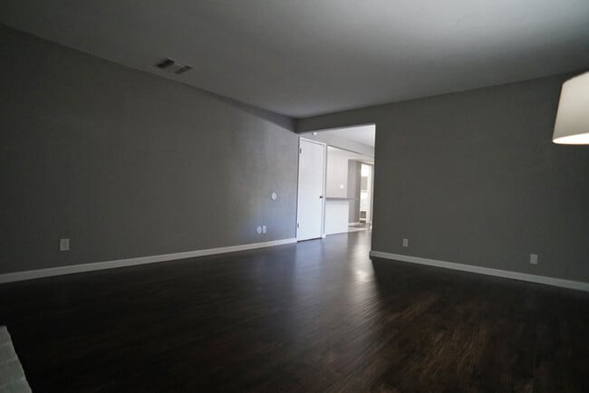 Building Photo - Beautiful home in Rancho Cordova!