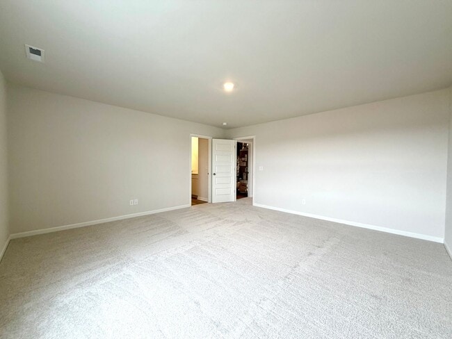 Building Photo - 900 Moray Ln