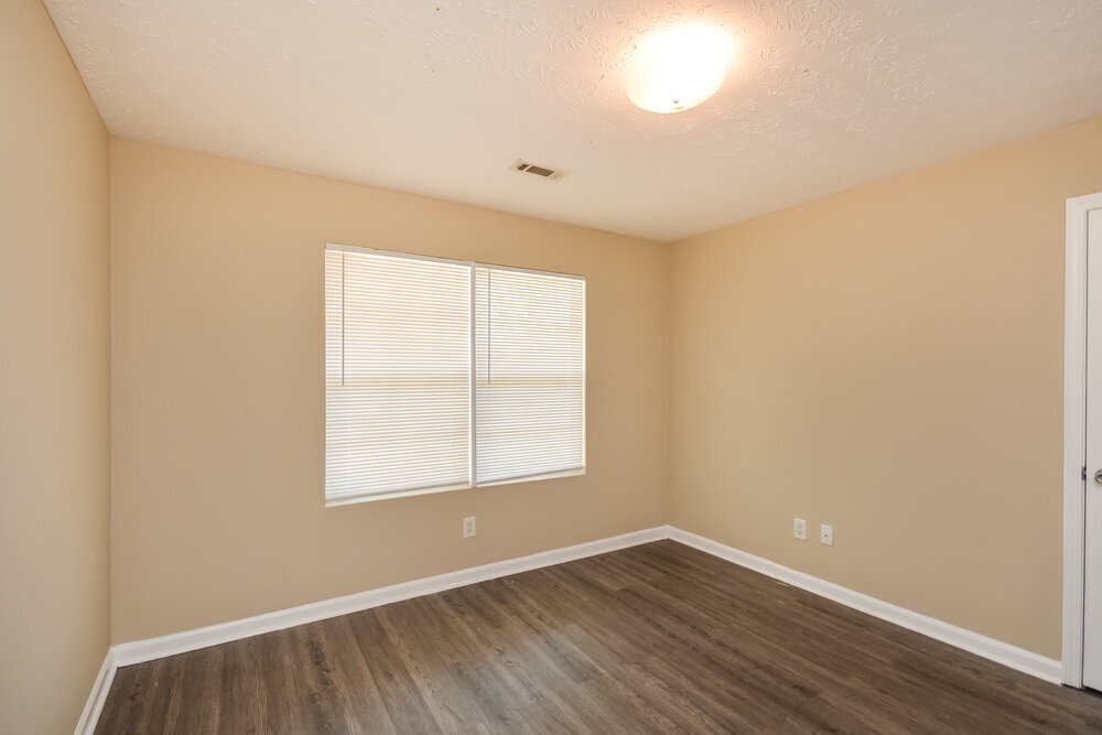 Building Photo - 20 Carver Dr