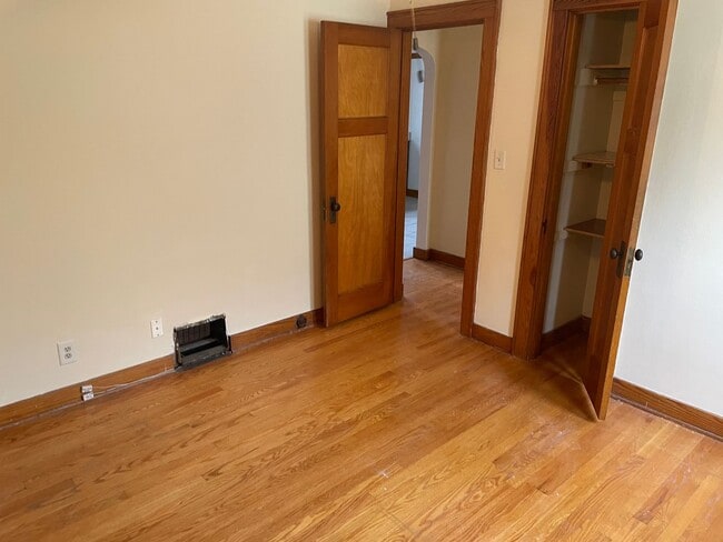 Building Photo - 2100-2102 S 85th St.