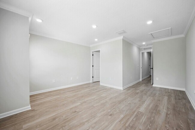 Building Photo - 2628 Kohn Rd
