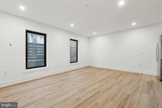 Building Photo - 808 N 3rd St