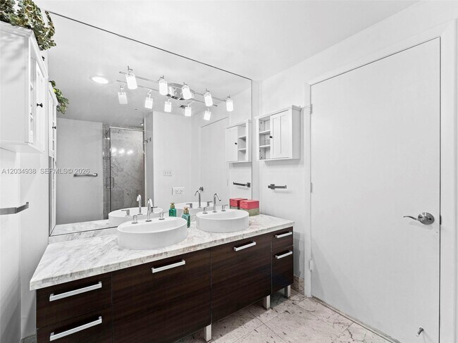 Building Photo - 244 Biscayne Blvd