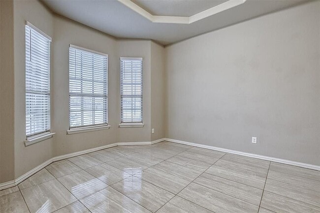 Building Photo - 2013 San Marino Ln